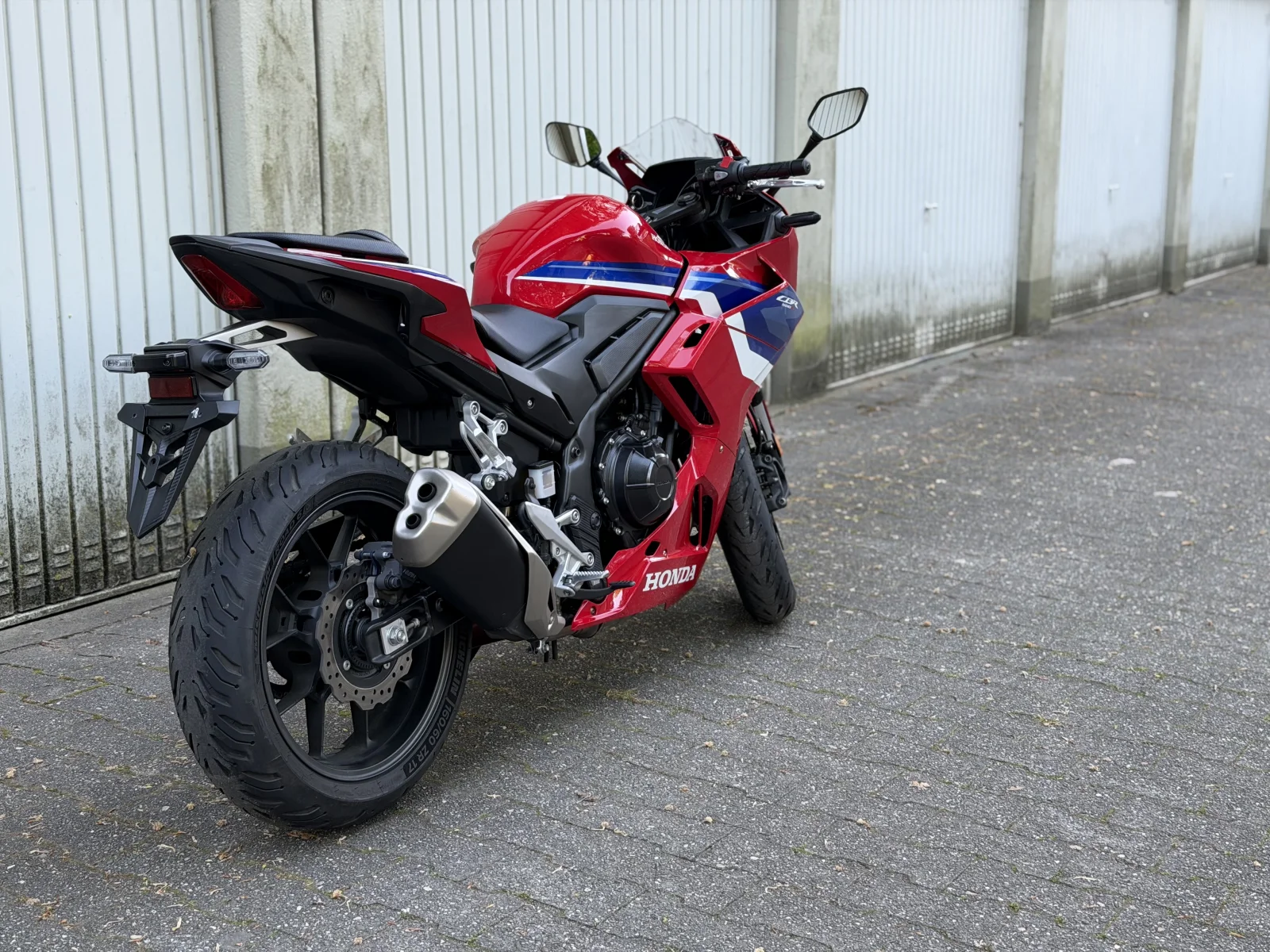 Honda CBR 500R Grand Prix Red